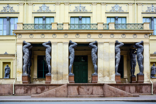 St. Petersburg, portico with Atlantes