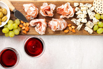 Cheese, bacon, olives and crackers