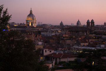 Fototapeta premium Cityscape of Rome at sunset