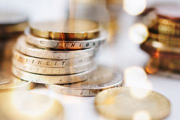 Geld Finanzen und Sparen