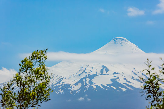 「オソルノ山」の写真素材 157件の無料イラスト画像 Adobe Stock