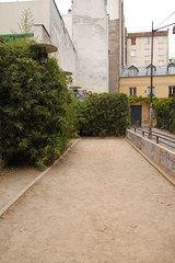 Terrain de pétanque, rue des Thermopyles à Paris