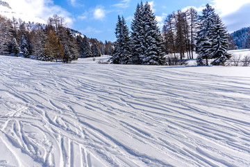 Fototapeta na wymiar Winter in Dolomites Mountains
