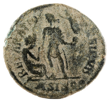 Ancient Roman copper coin of Emperor Gratian. Reverse.