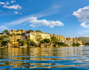 Udaipur City Palace. Pichola lake. India.
