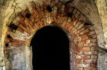 Obraz premium world war time entrance in bunker on the island in the black sea