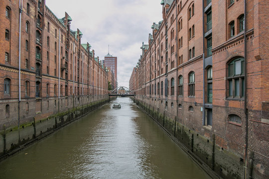 Channel in Hambug