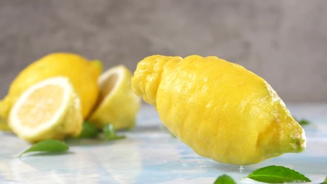 Frische Bio Zitronen