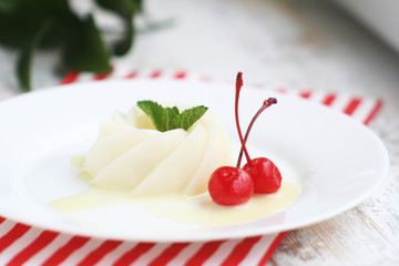 Homemade milk jelly