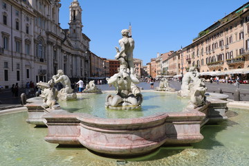 Fototapeta na wymiar Fontana del Moro at Piazza Navona in Rome, Italy
