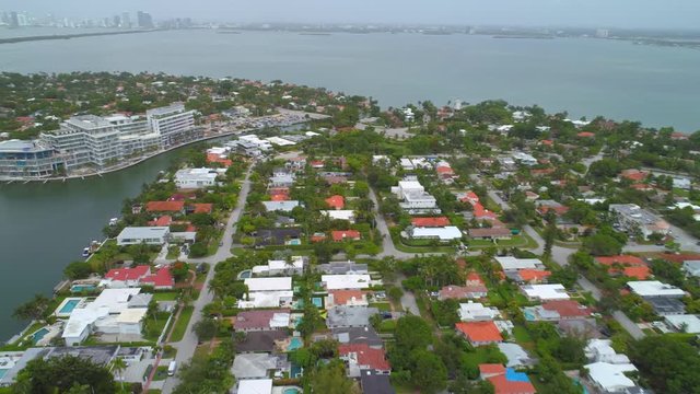 Aerial video The Ritz Carlton Residences Miami Beach 4k