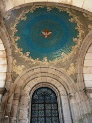 Dôme décoré d'un ange à la basilique du Bois-Chenu à Domrémy la Pucelle. Vosges. France