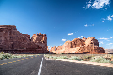 Arches National Park road, Utah
