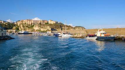 Fototapeta na wymiar View of port in Tropea town