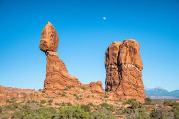 Fototapeta na wymiar Balanced Rock in Arches National Park, USA