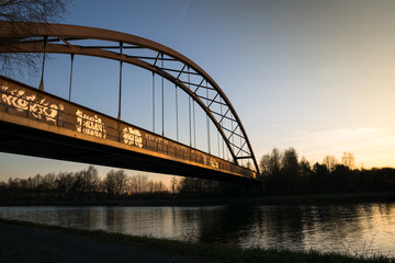 Eisenbahnbrücke Sonnenuntergang