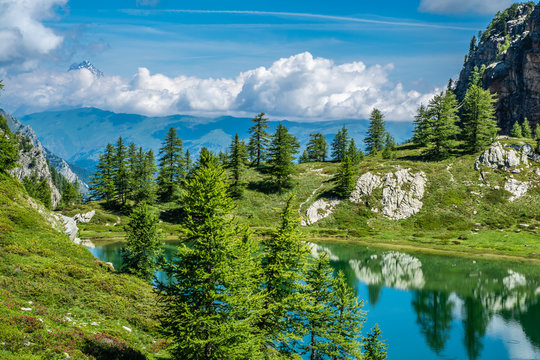 Lago Nero della Meja, Cuneo, Valle Maira