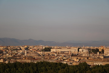 Fototapeta premium Dusk at historic city of Rome view from the Hill Gianicolo, Italy 