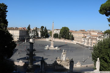 Obraz premium View to Piazza del Popolo from the Pincio in Rome, Italy