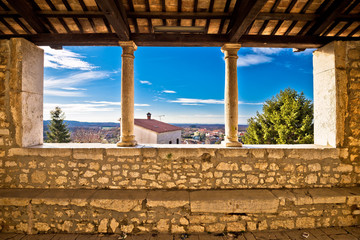 Fototapeta na wymiar Traditional Istrian town lodge in Visnjan view