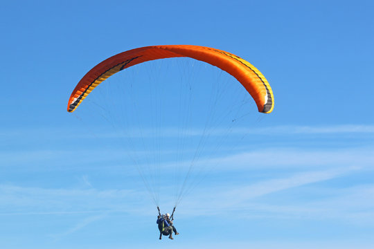 Tandem Paraglider flying