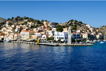 Fototapeta na wymiar View of the characteristic Greek buildings Simi island.