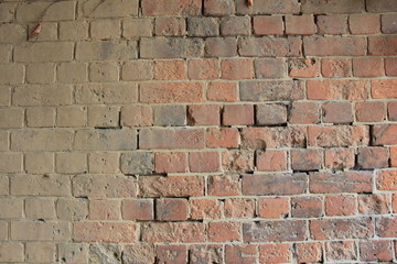 老朽化した煉瓦の壁(広島県)