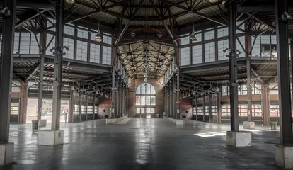 Photo sur Plexiglas Vieux bâtiments abandonnés L& 39 intérieur de l& 39 entrepôt vide dans l& 39 Est du marché Detroit, Michigan