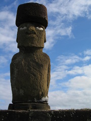 Isla de Pascua. Moais de Rapa Nui ( Chile)