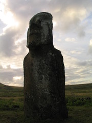 Moais en Isla de Pascua, Chile