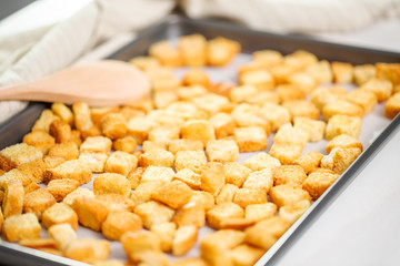 Classic croutons