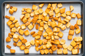 Classic croutons
