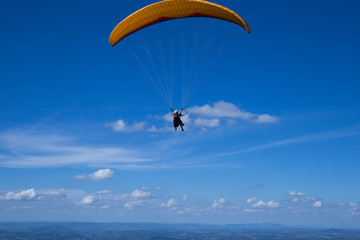 Fototapeta na wymiar Fly - Paraglider