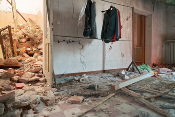 Urbex Casa horror Soggiorno Dimenticato