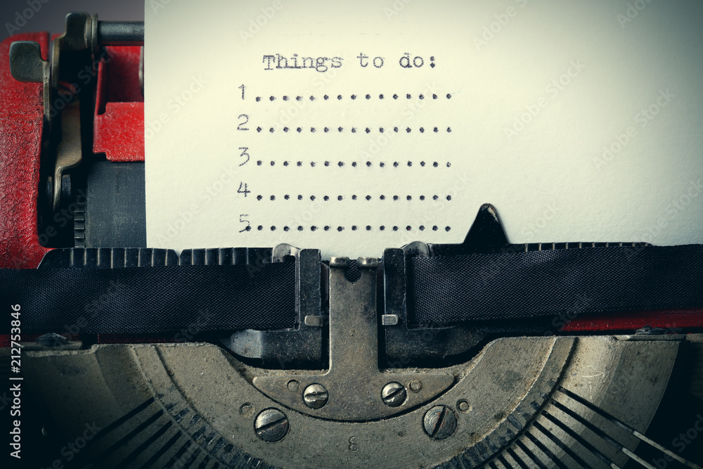 Fototapete to do list - text message on the typewriter close-up