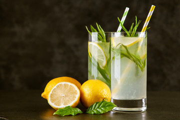 Tarragon lemonade drink