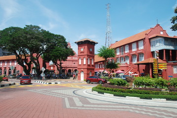 Red Square with town hall of Melaka city centre, the UNESCO heritage site, Malaysia - obrazy, fototapety, plakaty