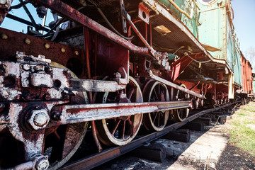 the wheels of the old locomotive