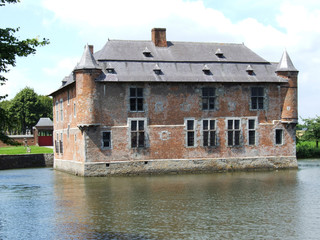 Fototapeta na wymiar Château féodal de Fernelmont, Belgium