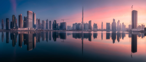 Vue panoramique sur la baie d& 39 affaires de Dubaï, Émirats Arabes Unis