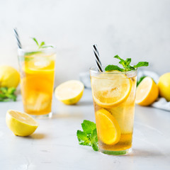 Lemon mint iced tea cocktail refreshing drink for summer days