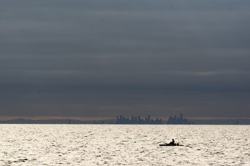 Fototapeta na wymiar Kayak against skyline low
