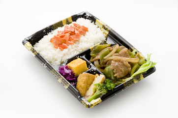 牛肉ピーマン炒め弁当
