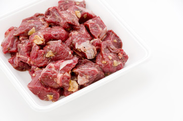 牛肩ロース サイコロ味付け肉