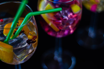 fresh and refreshing cocktails based on gin, a distinctive herbal flavor