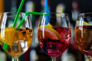 fresh and refreshing cocktails based on gin, a distinctive herbal flavor