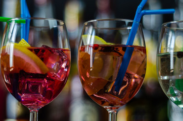 fresh and refreshing cocktails based on gin, a distinctive herbal flavor