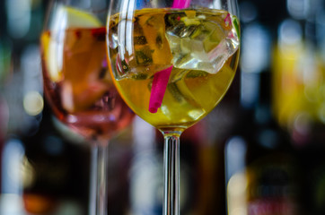 fresh and refreshing cocktails based on gin, a distinctive herbal flavor
