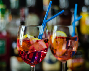 fresh and refreshing cocktails based on gin, a distinctive herbal flavor