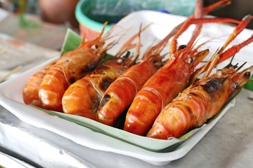 grilled shrimp at street food